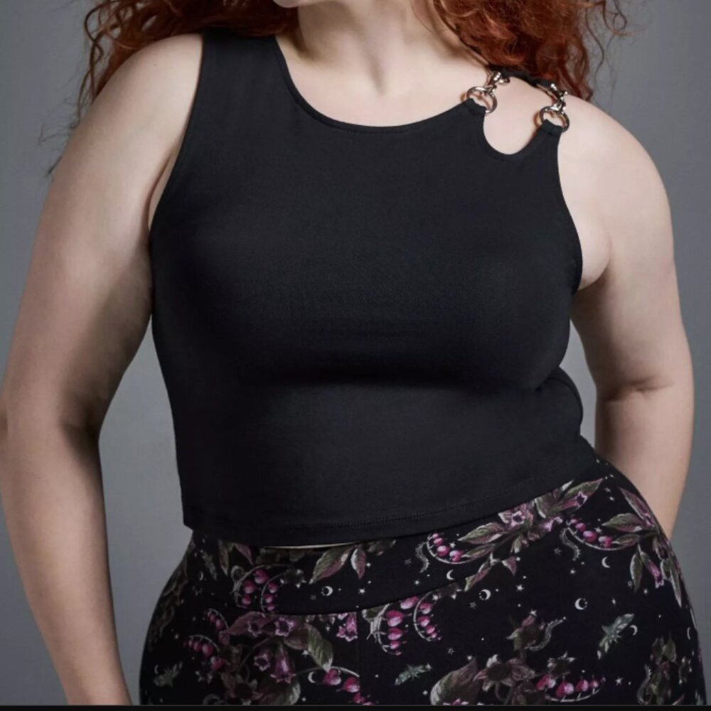 TORRID DEEP BLACK NIGHTFALL FOXY ASYMMETRICAL TANK WITH HARDWARE 2 2X 18 20